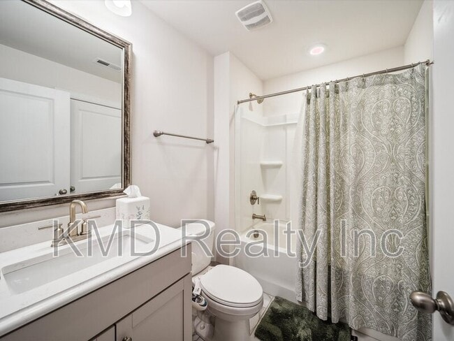 Building Photo - 6112 Willow Pin Ln