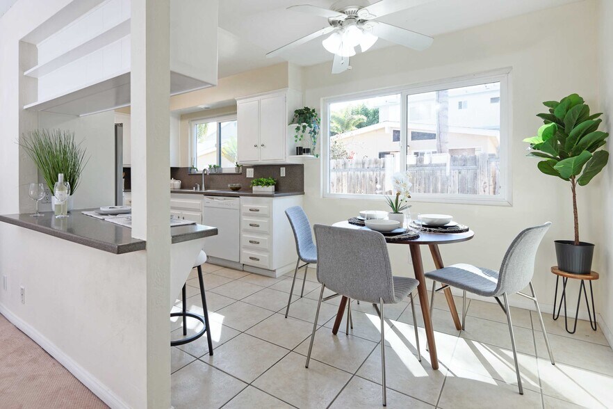 Building Photo - 2002 Missouri St