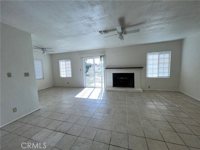 Building Photo - 12014 Oasis Rd