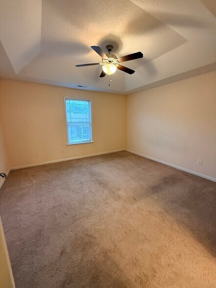Building Photo - 6 Nautical Dr