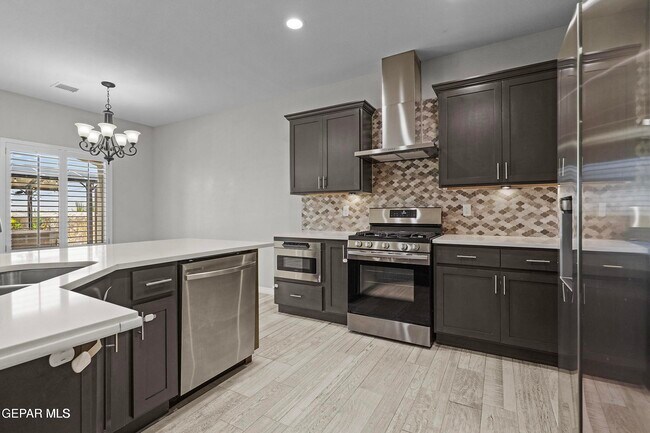 Building Photo - 13440 Emerald Ranch Ln