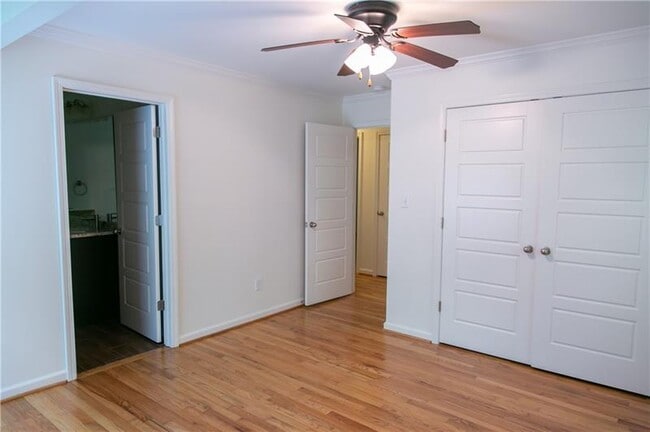 Building Photo - 1547 Delia Dr