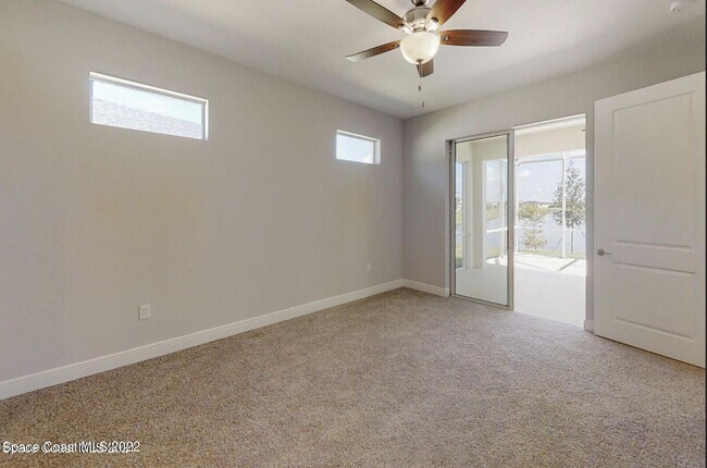 Building Photo - 2746 Spur Dr