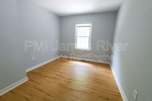 Building Photo - 3403 Chalfont Dr