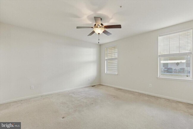 Building Photo - 157 Rosedale Ct