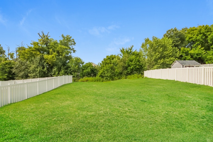 Building Photo - 1402 Kent Downs Ave SW