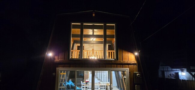 Building Photo - 252 San Bernardino Ave