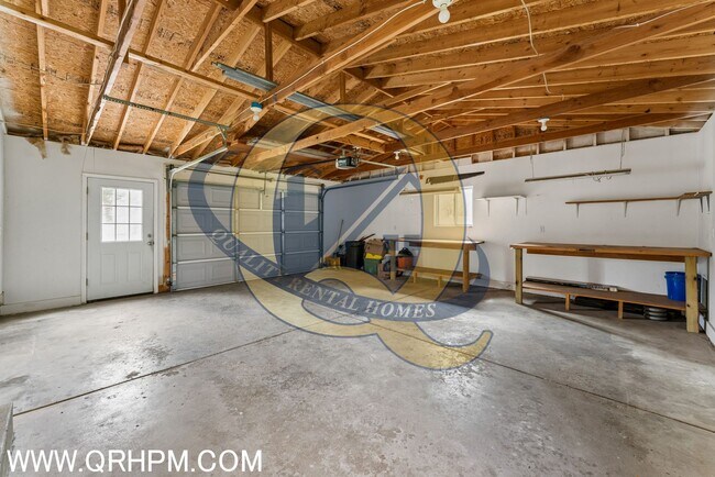 Building Photo - Available Now! Genesee Township!