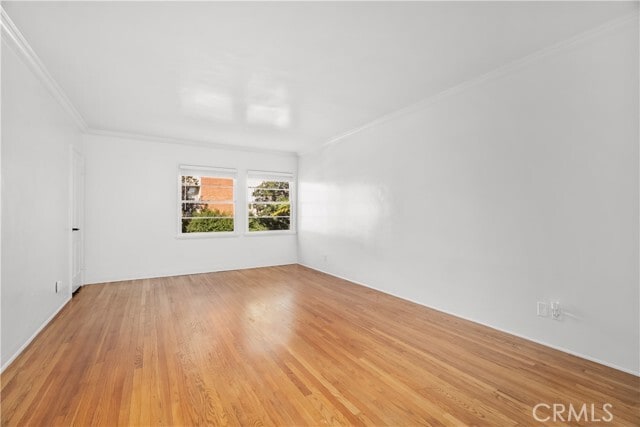 Building Photo - 263 N Swall Dr