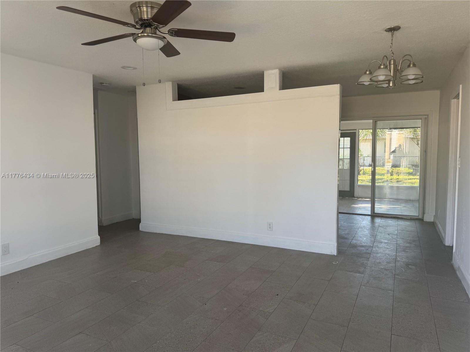 Building Photo - 6430 SW 15th St