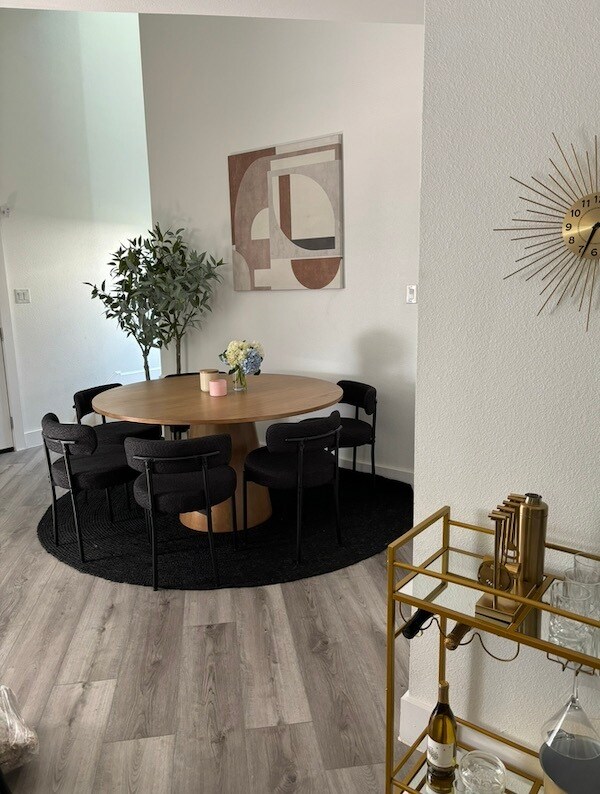 Building Photo - 1930 Shaw St