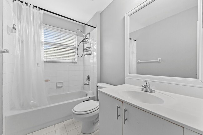 Building Photo - 5049 Starblaze Dr