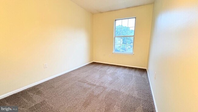 Building Photo - 12292 Stevenson Ct