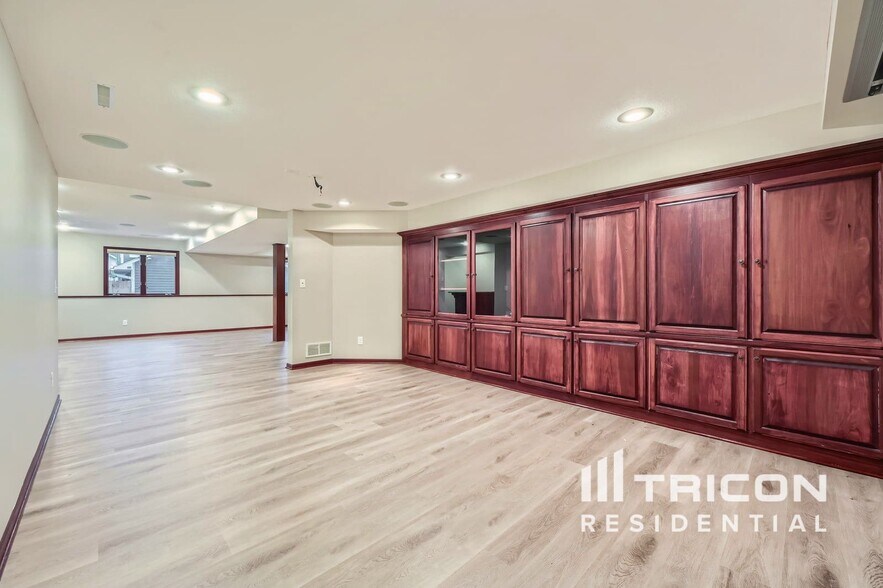 Building Photo - 12320 43rd Ave N