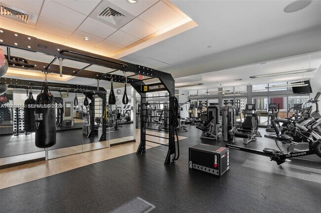 Building Photo - 79 SW 12th St