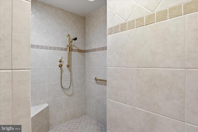 Building Photo - 10454 Breckinridge Ln