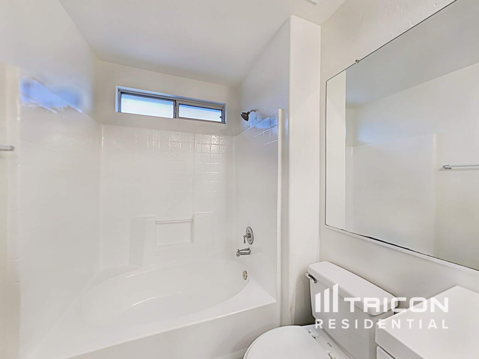 Building Photo - 4314 S Emery St