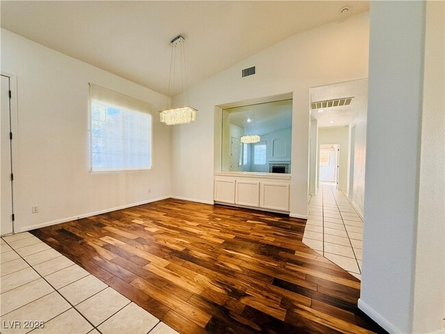 Building Photo - 2547 Serenity Hollow Dr