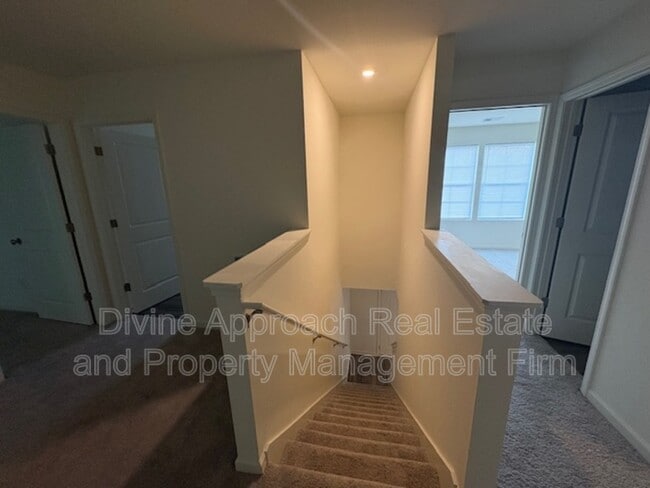 Building Photo - 1609 U W Clemon Dr