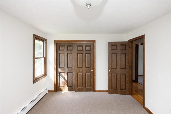 Building Photo - 13 Macneill Dr
