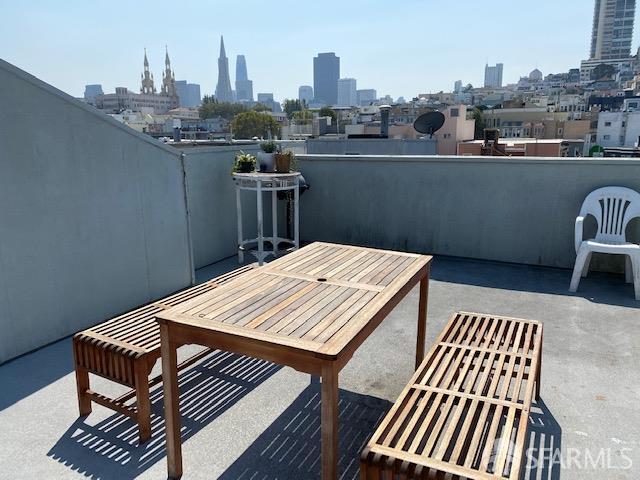 Building Photo - 629 Chestnut St