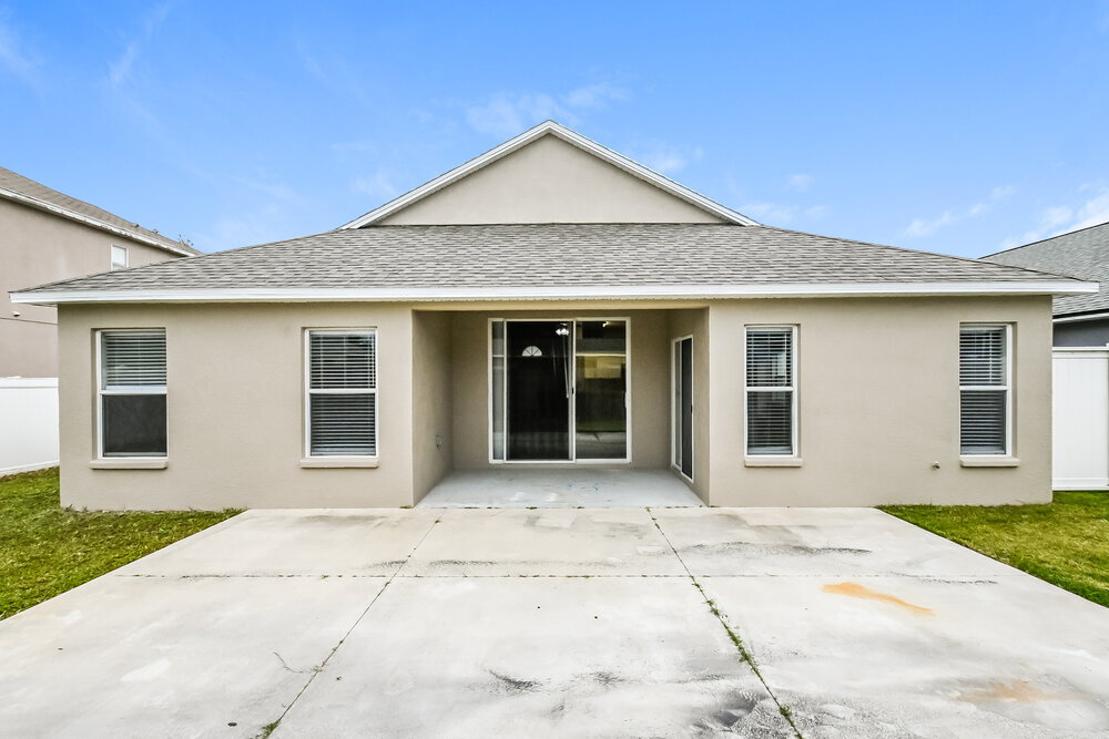 Building Photo - 4233 Hartford Lake Dr