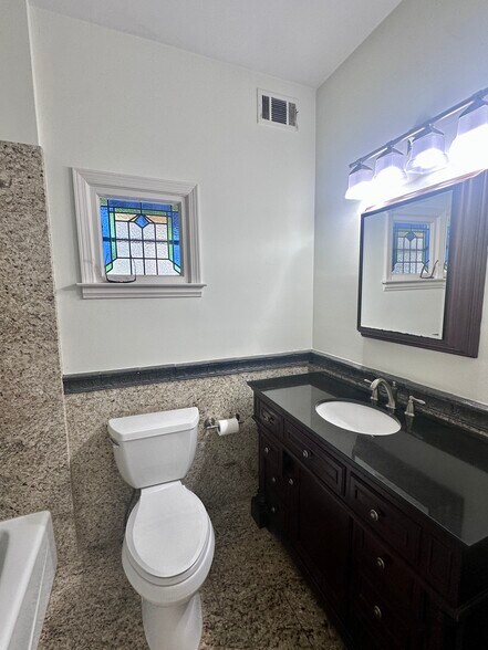 Master Bath - 778 Charles Allen Dr NE