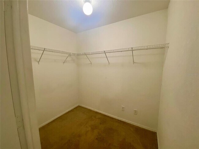 Building Photo - 36101 Deer Creek Dr