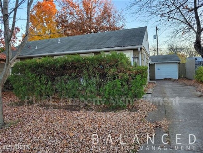 Primary Photo - 5407 SW Huntoon St