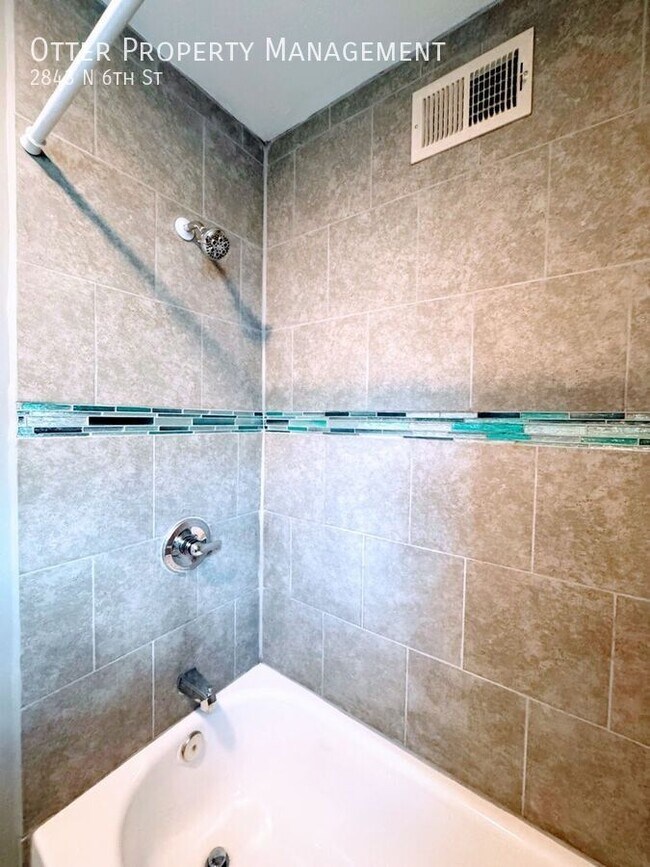 Building Photo - 2843 N 6th St