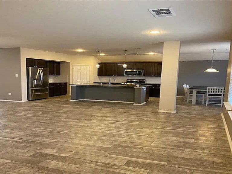 Building Photo - 1506 Canyon Creek Rd