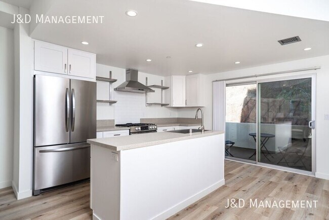 Building Photo - 3333 Reynard Way