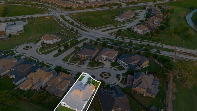 Building Photo - 610 Vineyard Hollow Ct