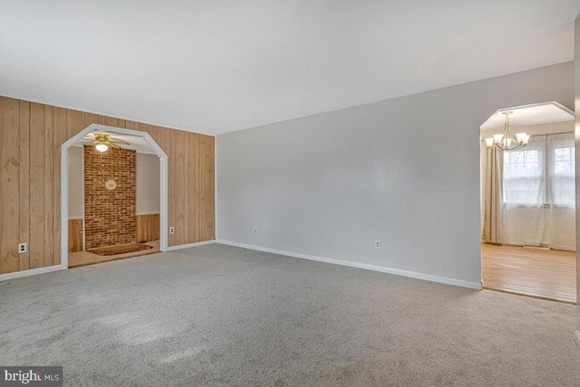 Building Photo - 6015 Cracklingtown Rd