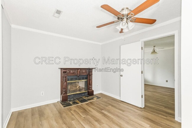 Building Photo - 2173 Spoleto Ln E