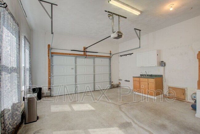 Building Photo - 427 Las Gaviotas Blvd