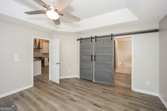 Building Photo - 612 Mayfern Dr
