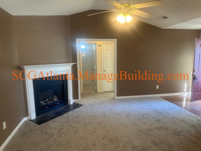 Building Photo - 152 Willow Springs Ln