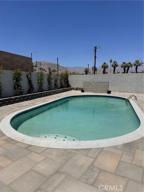 Building Photo - 43815 Marigold Dr