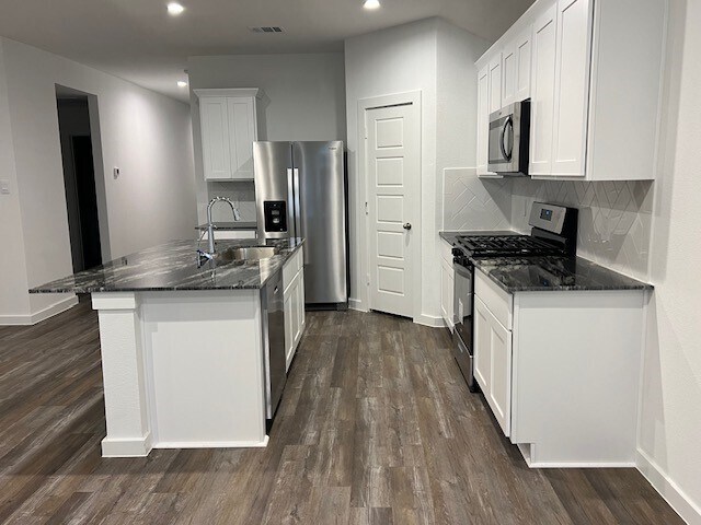 Building Photo - 1006 Perezia Ct