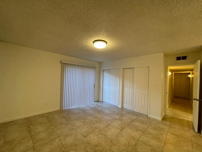 Building Photo - 3412 Ashe Rd