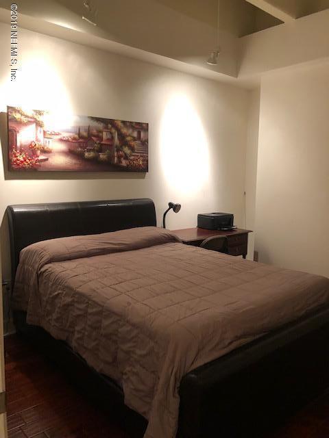 Building Photo - 320 1st St N