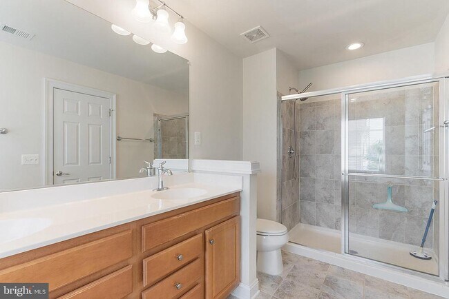 Building Photo - 25503 Amber Gate Terrace