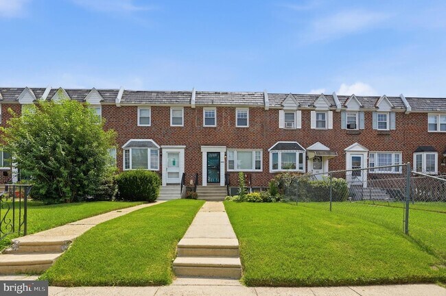 Building Photo - 6623 Tabor Ave