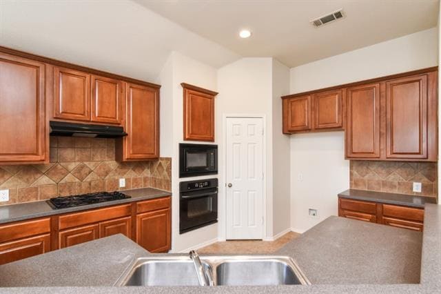 Building Photo - 2443 Falcon Point Dr