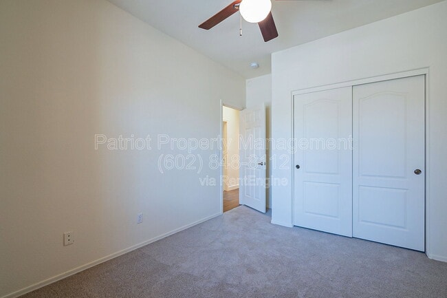 Building Photo - 3536 E San Pedro Ave