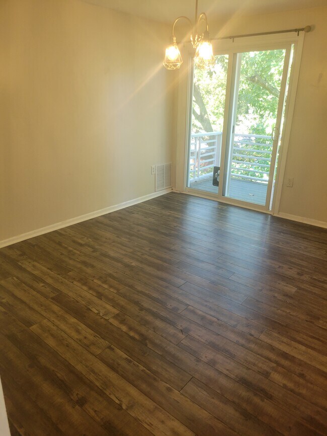Dining room with porch - 1043 S Trenton Ave