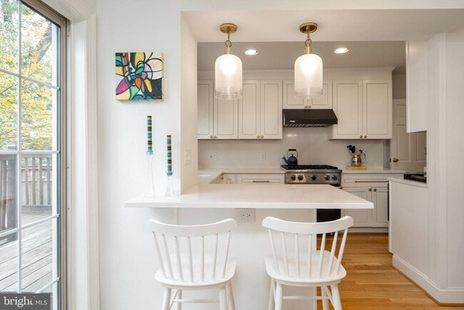 Building Photo - 822 S Royal St