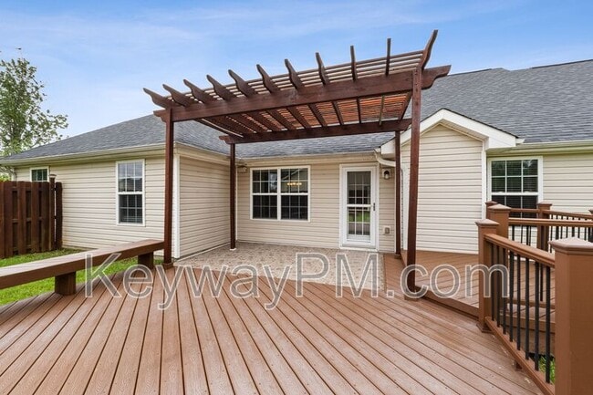 Building Photo - 4858 High Meadows Dr