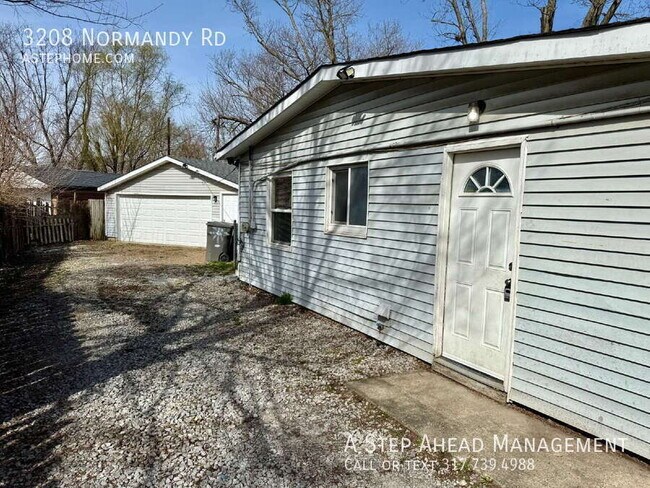 Building Photo - 3208 Normandy Rd